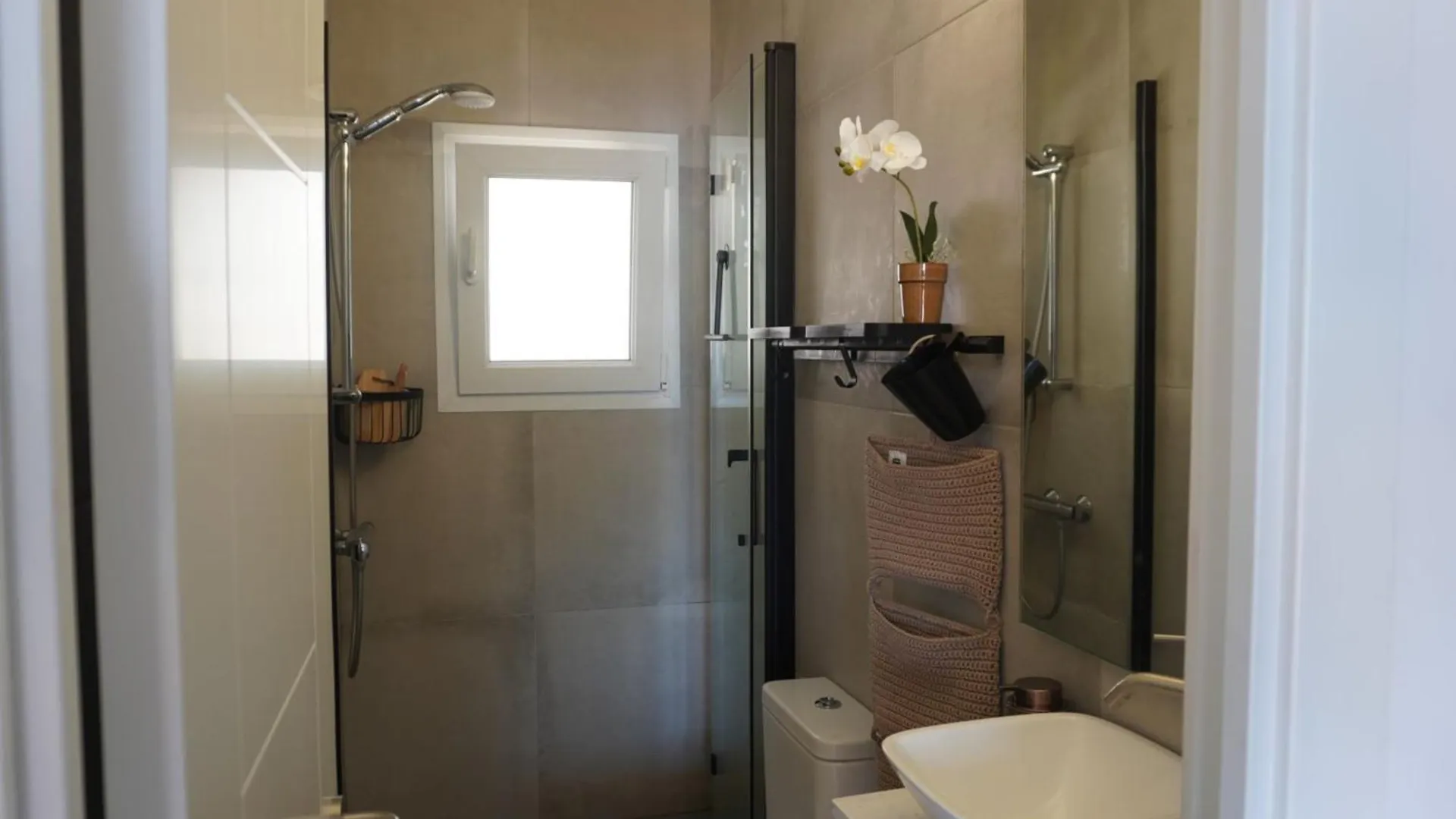 Solmar1 Plage A 100 M, Terrasse Vue Mer, Parking, Wi-Fi روساس 0*,  إسبانيا